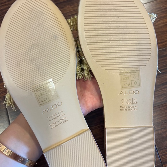 Brand new Bohemia style sandle.Best match with kinds of beautiful dresses.nobox - Picture 4 of 5